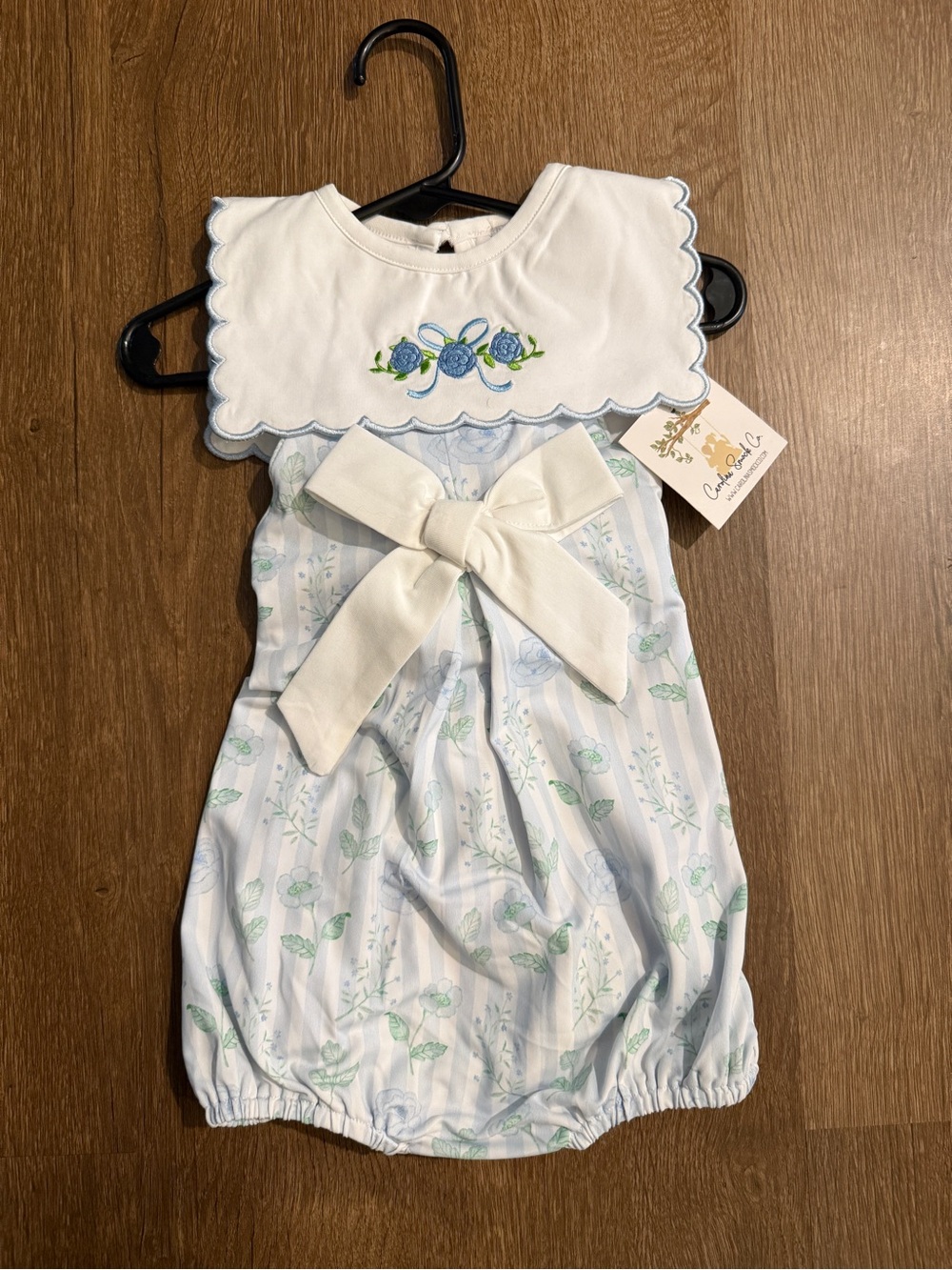 NWT CAROLINA SMOCK CO BABY BUBBLE WITH REMOVABLE BIB 12m